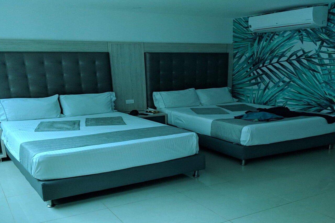 Hotel Lleras Express メデジン エクステリア 写真