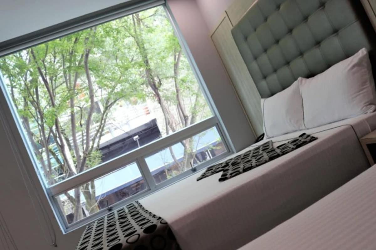 Hotel Lleras Express メデジン エクステリア 写真